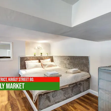 Little Americas Kiraly Street Apartment
